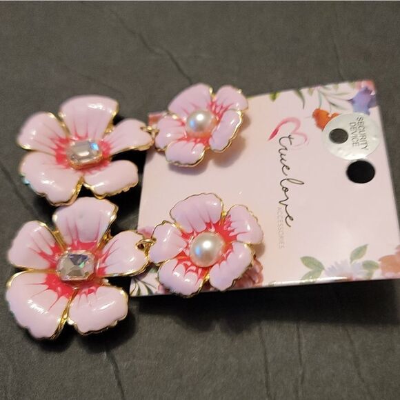 BRAND NEW TRUE LOVE CHERRY'S BLOSSOM DROP EARRINGS - Picture 7 of 10